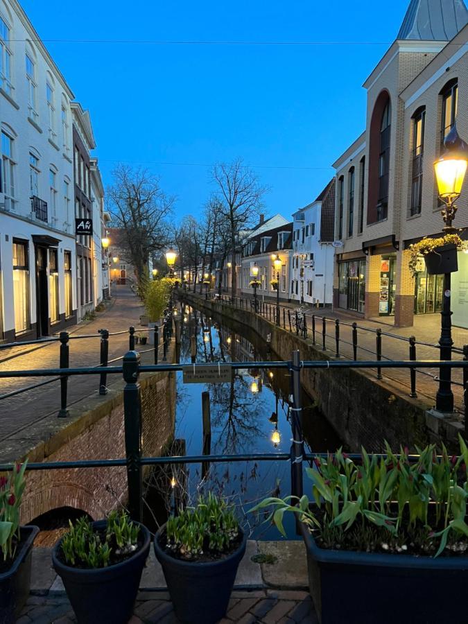 Canal Apartment At Historic Citycenter 아메르스포르트 외부 사진