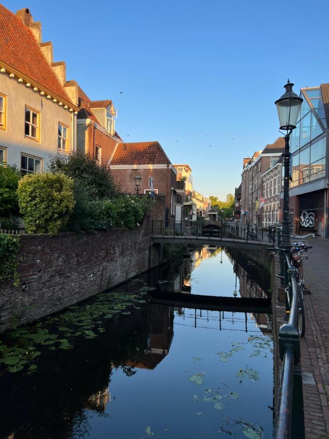 Canal Apartment At Historic Citycenter 아메르스포르트 외부 사진